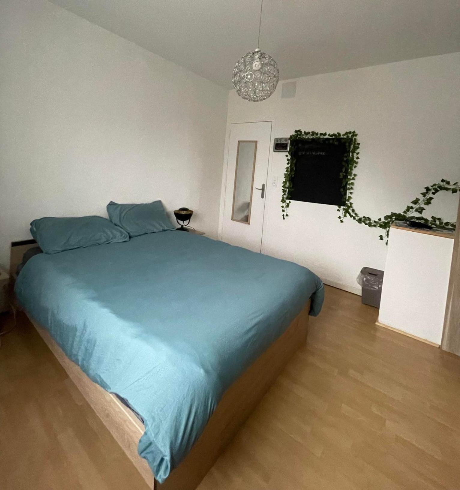 Le Ranch - Chambres Privees - Proche Centre Ville 랭스 외부 사진