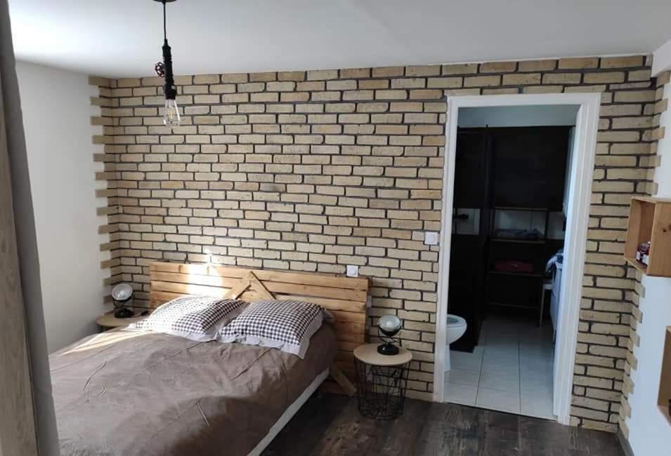 Le Ranch - Chambres Privees - Proche Centre Ville 랭스 외부 사진
